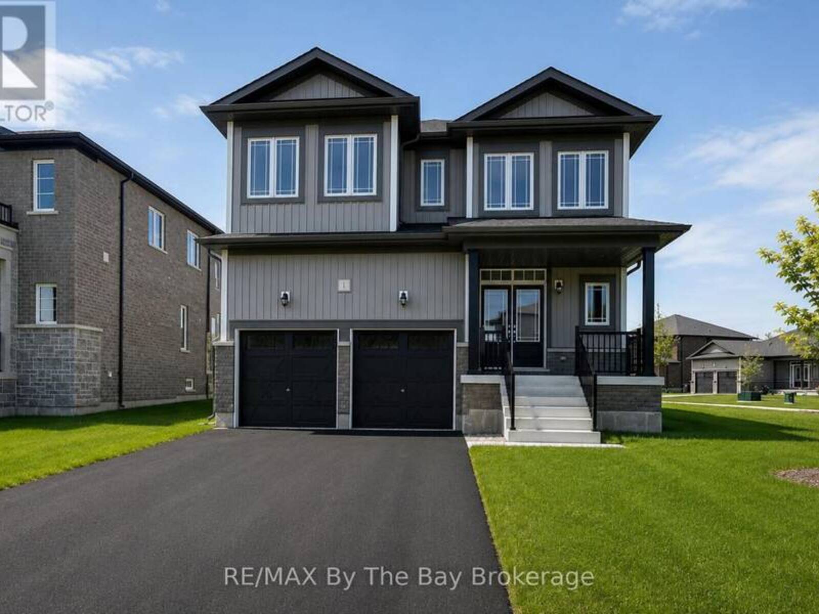 1 AMBER DRIVE, Wasaga Beach, Ontario L9Z 0R9