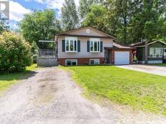 8 GOULDIE STREET Huntsville Ontario, P1H 1M5