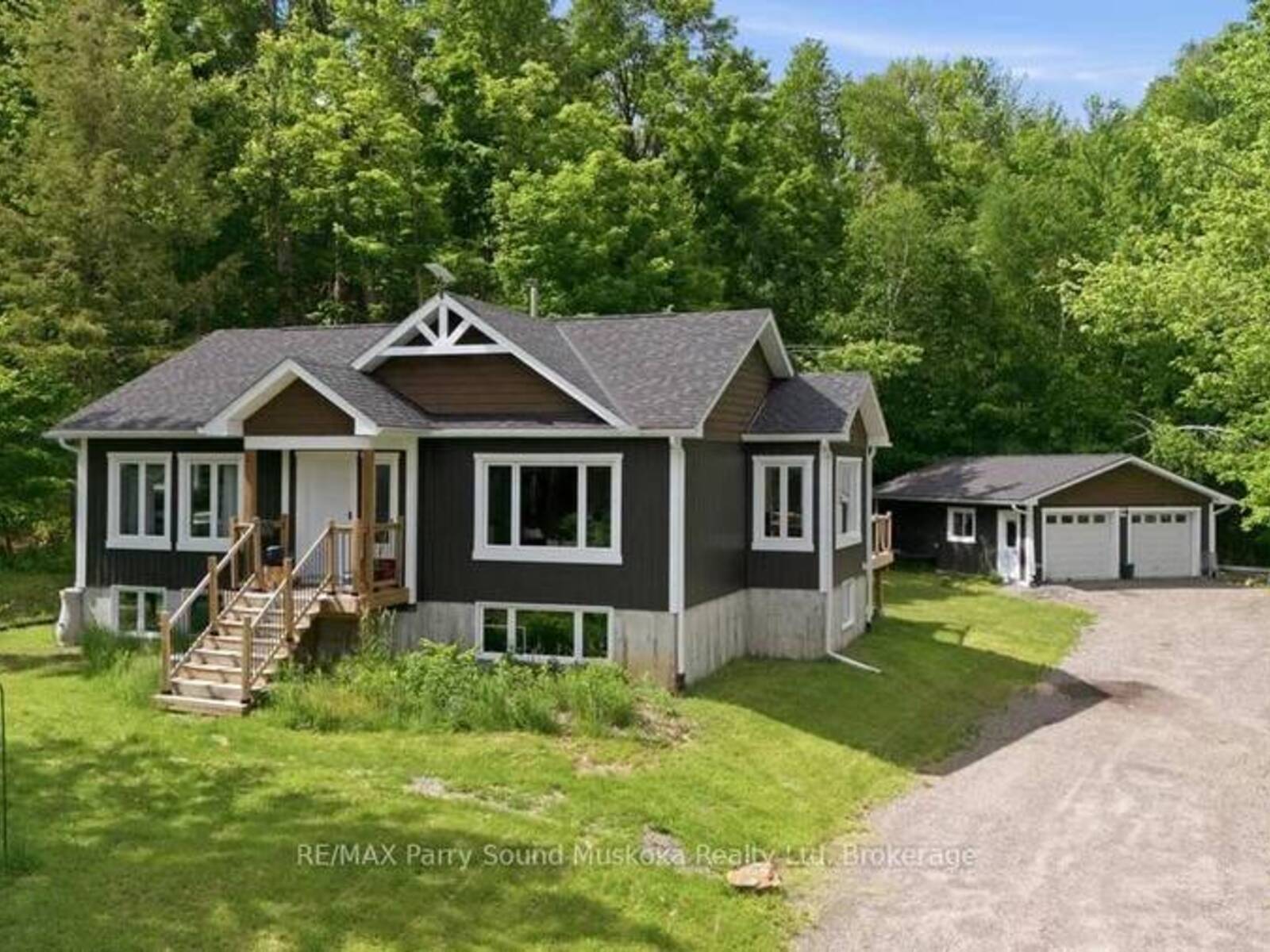 1087 PROSPECT LAKE ROAD, Bracebridge, Ontario P1L 1X1