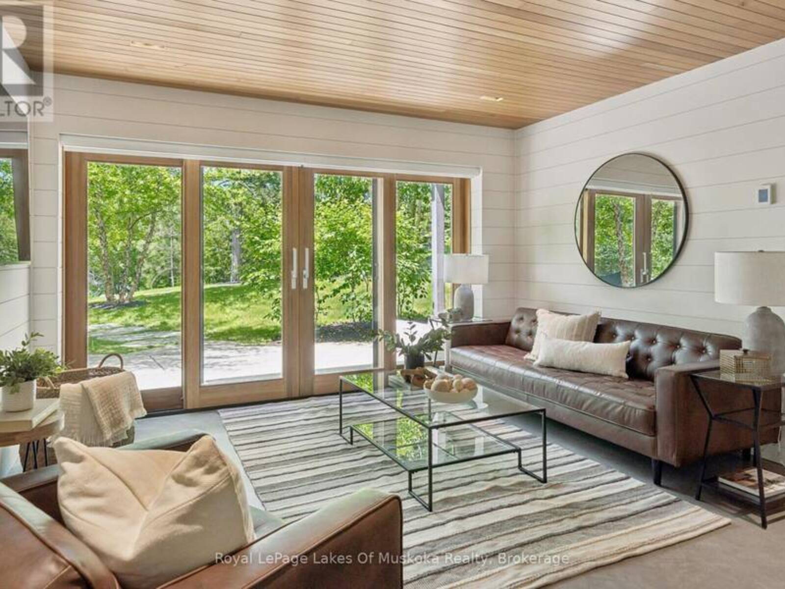 1016 SWIFT LANE, Lake of Bays, Ontario P0A 1E0