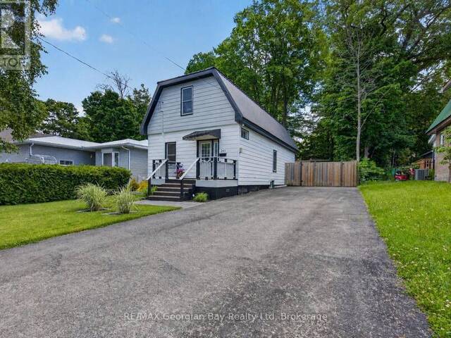 241 DONALDA STREET Midland Ontario, L4R 2N4 - 2 Bedrooms Home For Sale