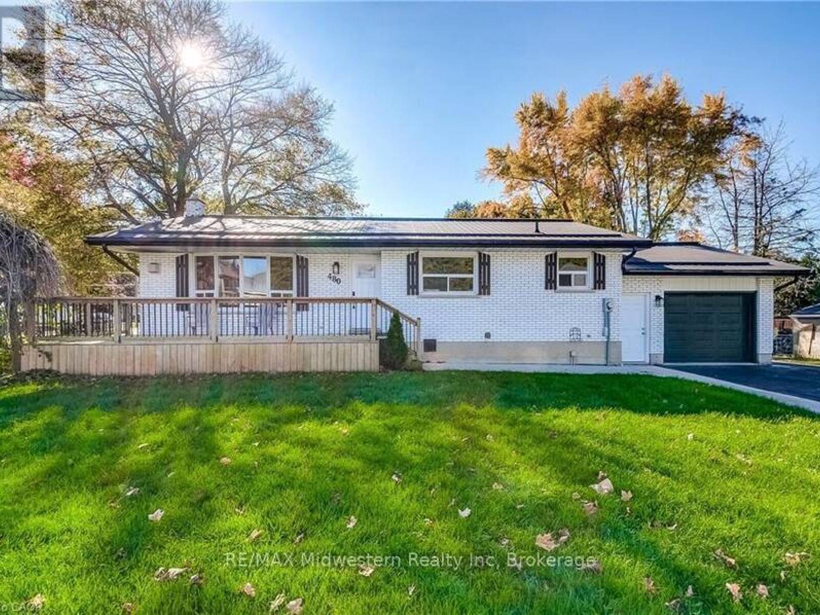 480 CAVAN STREET, Minto, Ontario N0G 2P0