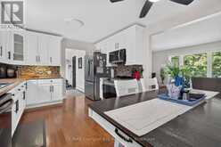 71 LORNE AVENUE | Penetanguishene Ontario | Slide Image Twelve