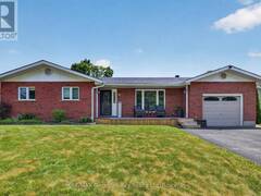 71 LORNE AVENUE Penetanguishene Ontario, L9M 1H8