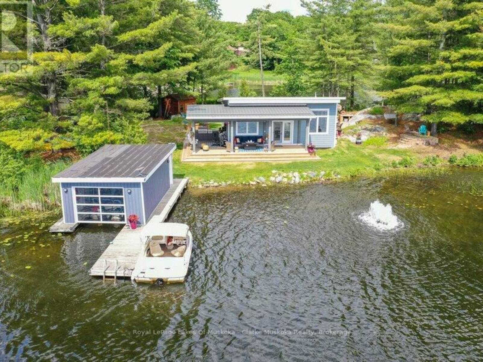 2 ISLAND 60, Port Severn, Ontario L0K 1S0