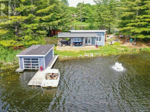 2 ISLAND 60 Port Severn Ontario, L0K 1S0 - 2 Bedrooms Waterfront Home For sale