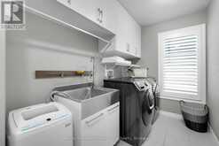 121 LOVETT LANE | Guelph Ontario | Slide Image Thirty-two
