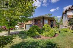 830 SCOTLAND STREET | Fergus Ontario | Slide Image Two