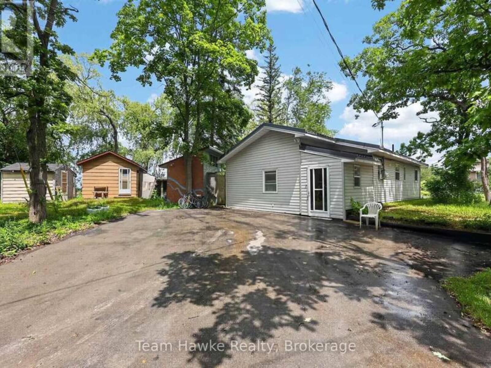 32 LONG POINT ROAD, Waubaushene, Ontario L0K 2C0