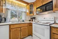 50 - 120 COUNTRY CLUB DRIVE | Guelph Ontario | Slide Image Sixteen