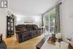 50 - 120 COUNTRY CLUB DRIVE | Guelph Ontario | Slide Image Nine