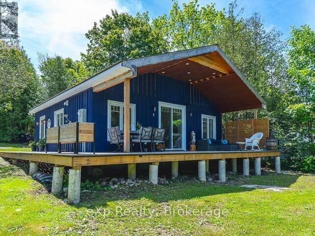 141 WILSON DRIVE Georgian Bluffs Ontario, N0H 2T0 - 2 Bedrooms Waterfront Home For sale