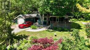 11 SHORELINE DRIVE | Miller Lake Ontario | Slide Image Three