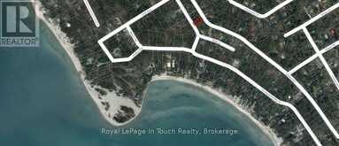 327 TINY BEACHES ROAD N | Penetanguishene Ontario | Slide Image Two