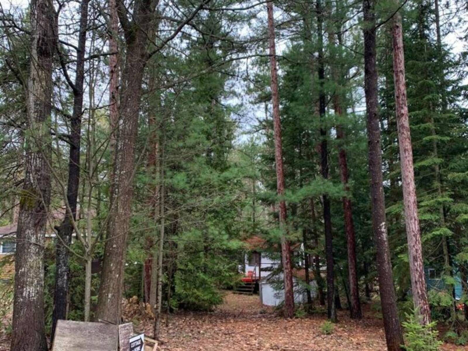 327 TINY BEACHES ROAD N, Penetanguishene, Ontario L9M 1R3