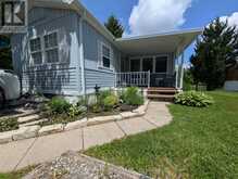M29 - 13 SOUTHLINE AVENUE | Huron-Kinloss Ontario | Slide Image Thirty-nine