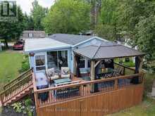 M29 - 13 SOUTHLINE AVENUE | Huron-Kinloss Ontario | Slide Image Nine