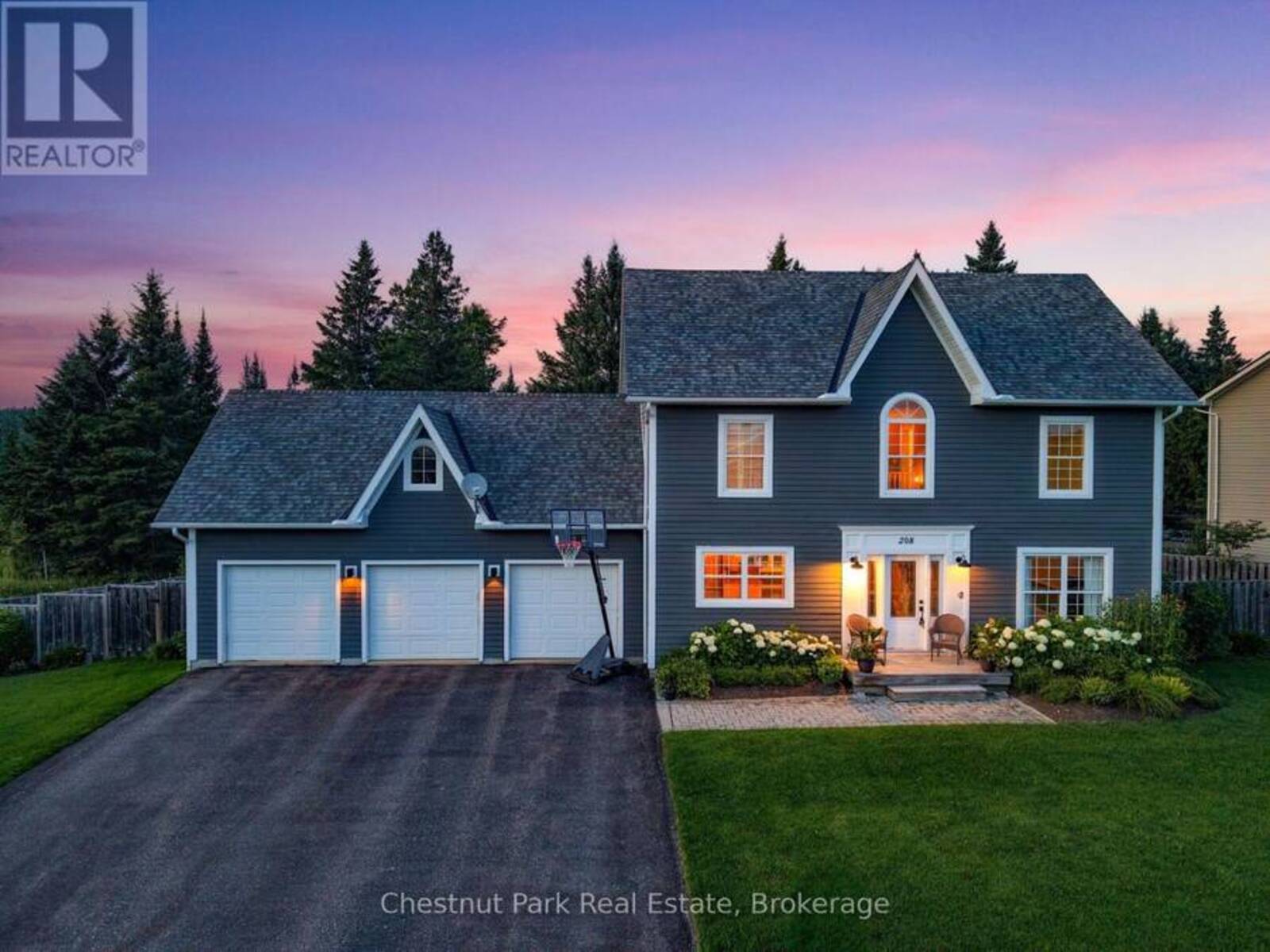 208 COVERED BRIDGE TRAIL, Bracebridge, Ontario P1L 1Y3