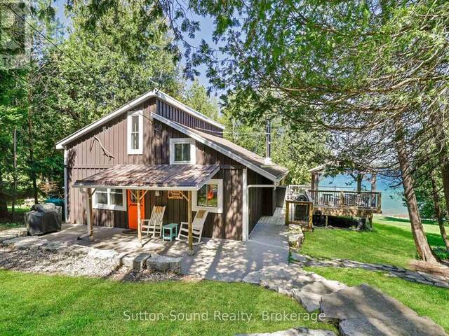 109 DAHL STREET Georgian Bluffs Ontario, N0H 2T0 - 3 Bedrooms Waterfront Home For sale