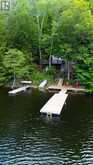 1016 TWILIGHT CLOSE | Lake of Bays Ontario | Slide Image Seven
