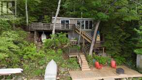 1016 TWILIGHT CLOSE | Lake of Bays Ontario | Slide Image Eight