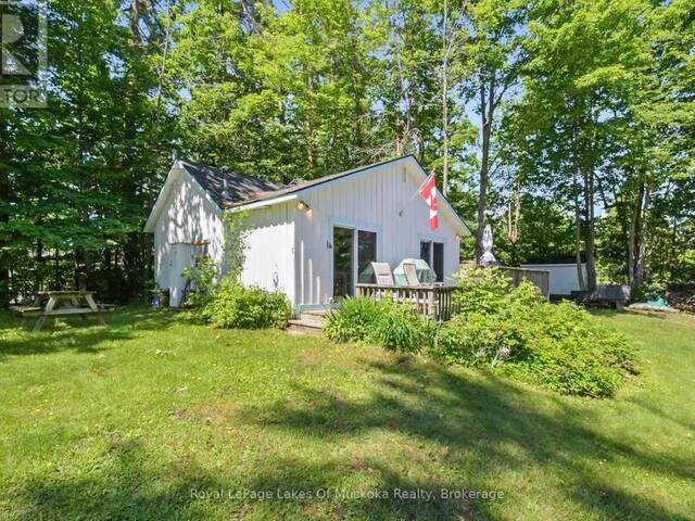 2 - 180 TWO ROAD Gravenhurst Ontario, P1P 1R1 - 3 Bedrooms Waterfront Home For sale
