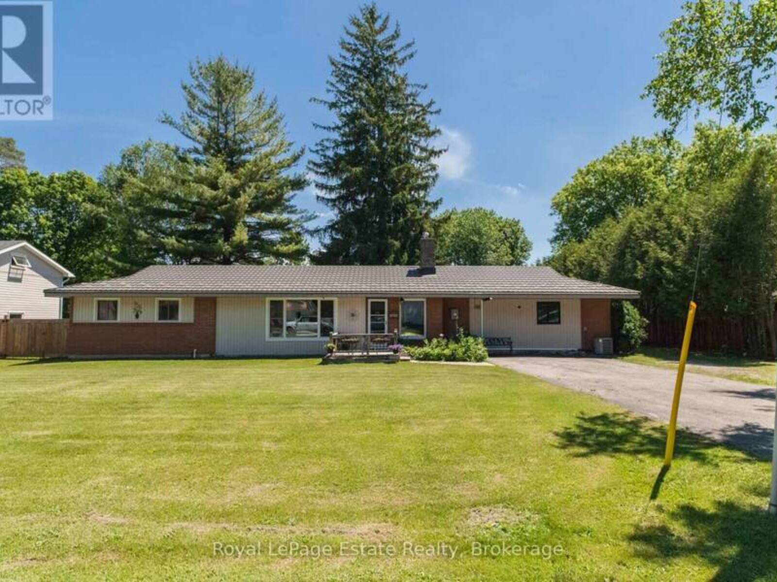 497 ELIZABETH STREET, South Bruce Peninsula, Ontario N0H 1P0