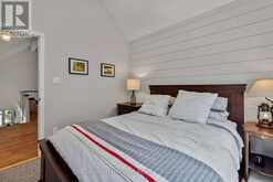 100 ISLAND 630 GEORGIAN BAY | Honey Harbour Ontario | Slide Image Thirty-four