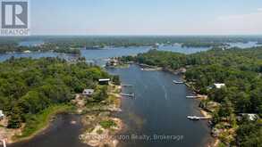 100 ISLAND 630 GEORGIAN BAY | Honey Harbour Ontario | Slide Image Thirty-eight
