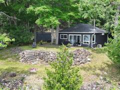 247 BIG ISLAND BEL LK E Havelock-Belmont-Methuen Ontario, K0L 1Z0
