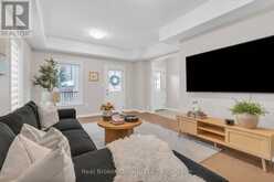 5 - 107 WESTRA DRIVE | Guelph Ontario | Slide Image Six