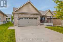 180 RUBY'S CRESCENT | Mount Forest Ontario | Slide Image Two