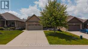 180 RUBY'S CRESCENT | Mount Forest Ontario | Slide Image Twenty-eight
