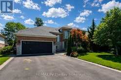121 ROYAL BEECH DRIVE | Wasaga Beach Ontario | Slide Image One