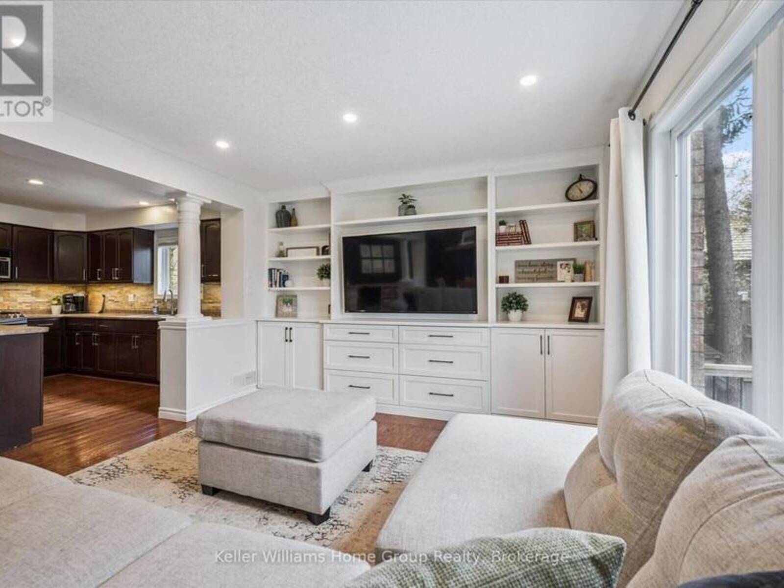 609 PERRY STREET, Fergus, Ontario N1M 2R5
