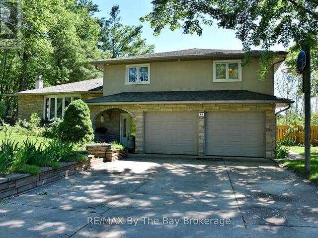 69 FREDERICK DRIVE Wasaga Beach Ontario, L9Z 1P9 - 3 Bedrooms Home For Sale