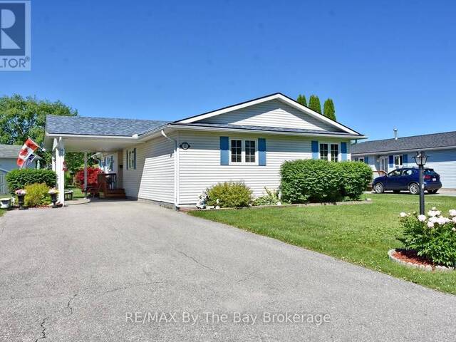 12 INDIANA AVENUE Wasaga Beach Ontario, L9Z 3A8 - 3 Bedrooms Home For Sale