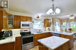 12 INDIANA AVENUE | Wasaga Beach Ontario | Slide Image Eleven