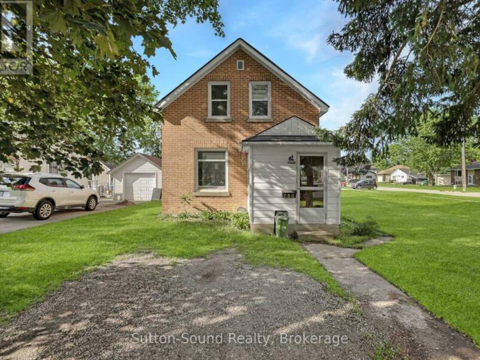 705 17TH STREET E, Owen Sound, Ontario N4K 2A4