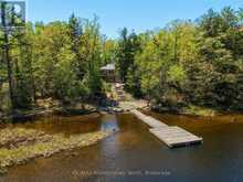 1215 118 HIGHWAY E | Bracebridge Ontario | Slide Image Forty