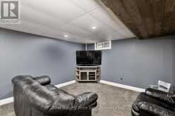 374 WEST GORE STREET | Stratford Ontario | Slide Image Nineteen