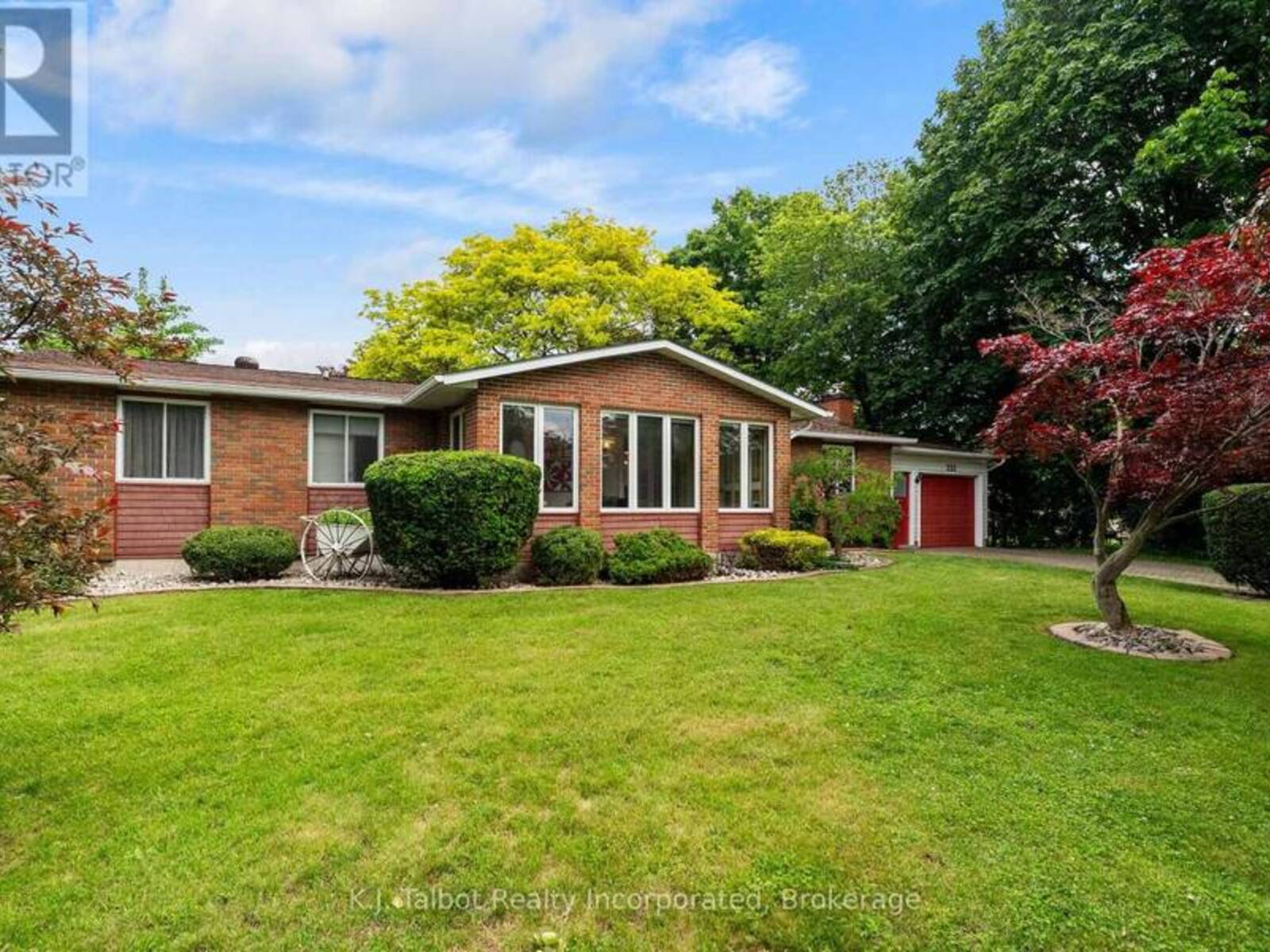 232 PICTON STREET W, Goderich, Ontario N7A 2C8