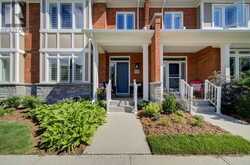 17 COLLSHIP LANE | Collingwood Ontario | Slide Image Two