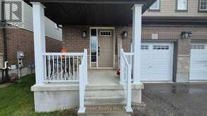1365 CALAIS DRIVE | Woodstock Ontario | Slide Image Four