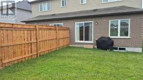 1365 CALAIS DRIVE | Woodstock Ontario | Slide Image Thirty-one