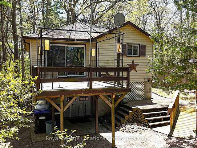 25 BALMORAL AVENUE Tiny Ontario, L0L 1P1 - 3 Bedrooms Home For Sale
