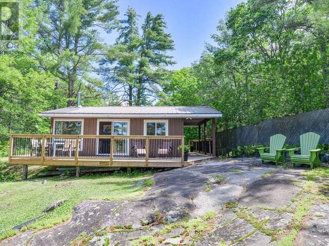 4292 GRAHAM ROAD Coldwater Ontario, L0K 1E0 - 2 Bedrooms Waterfront Home For sale