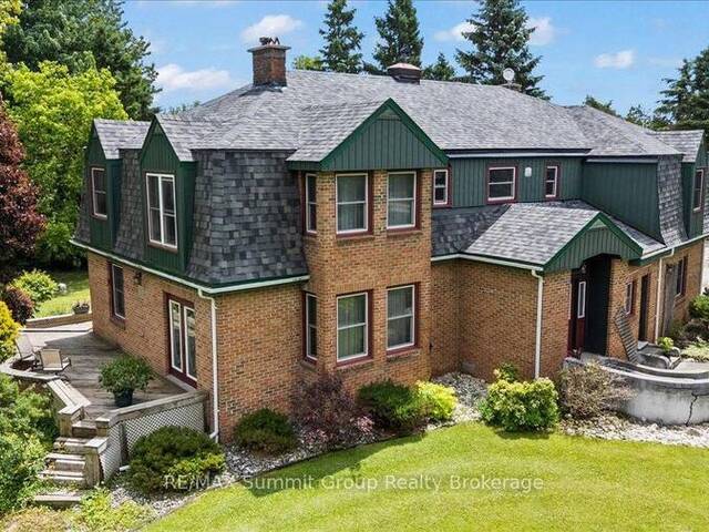 774549 HIGHWAY 10 Markdale Ontario, N0C 1H0 - 6 Bedrooms Home For Sale