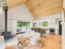 622 FISH LAKE ROAD | Huntsville Ontario | Slide Image Six