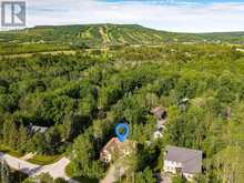 4 WOODVIEW DRIVE | Collingwood Ontario | Slide Image Eight